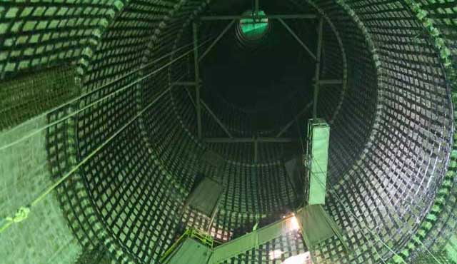 煙囪內(nèi)壁加固